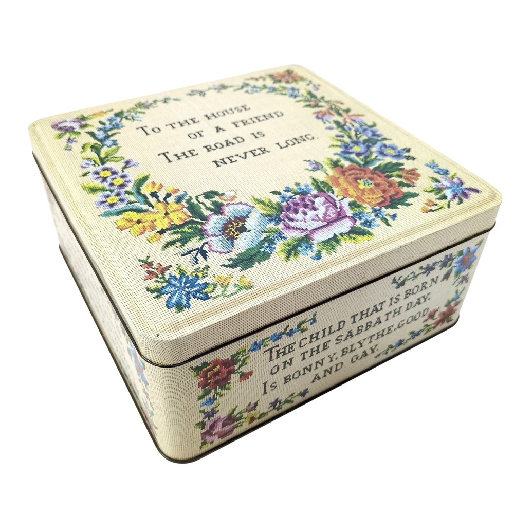 Vintage Carr's of‎ Carlisle England Needlepoint Floral Tin Box Cottagecore Cream